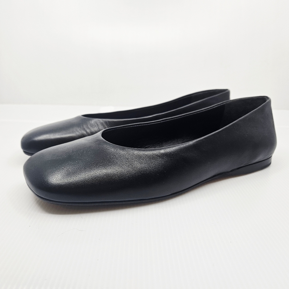 Vince Black Leather Leah Ballet Flats Minimalist Design